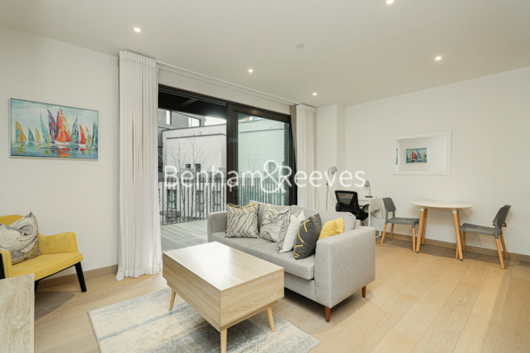 2 bedrooms flat to rent in Legacy Building, Viaduct Gardens, SW11-image 2