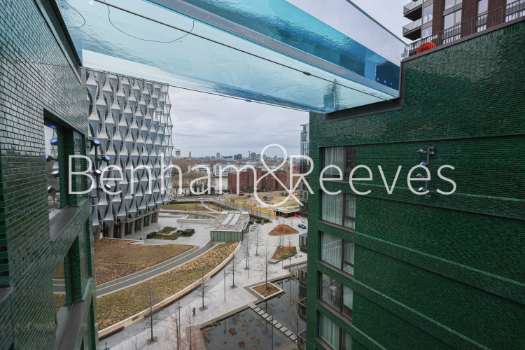 2  bedrooms flat to rent in Legacy Building, Viaduct Gardens, SW11-image 28