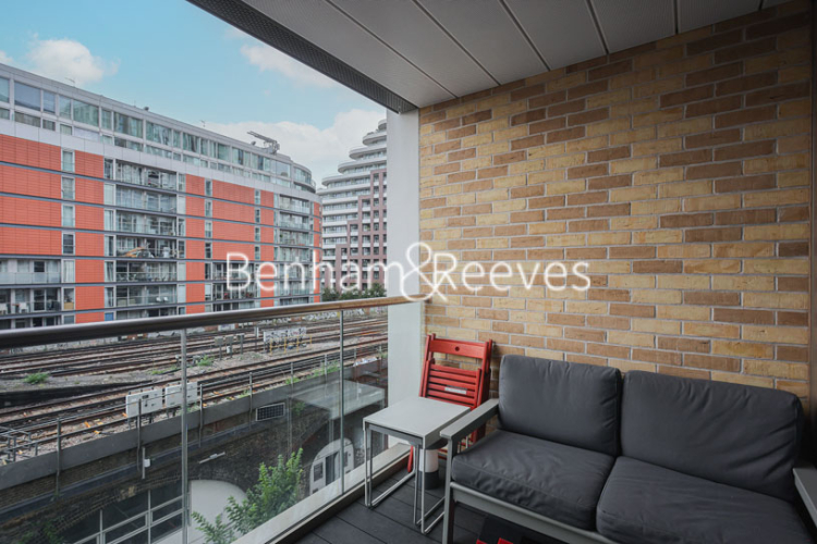 1  bedroom flat to rent in Radley House, Palmer Road, SW11-image 5