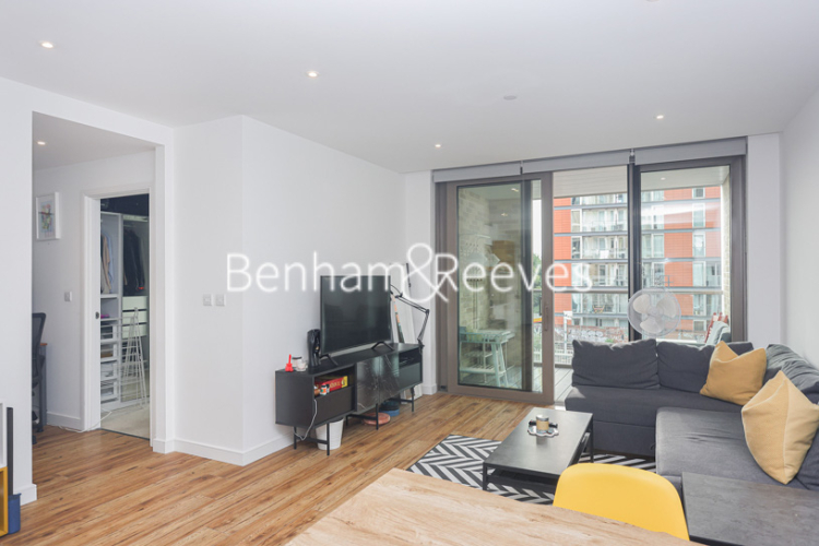 1  bedroom flat to rent in Radley House, Palmer Road, SW11-image 7