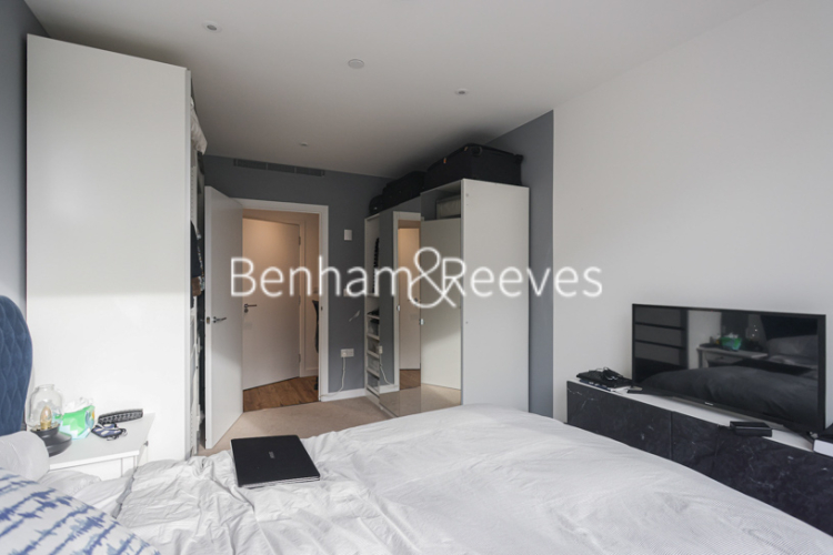 1  bedroom flat to rent in Radley House, Palmer Road, SW11-image 14