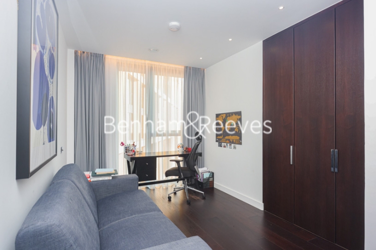 2 bedrooms flat to rent in Charles Clowes Walk, Nine Elms, SW11-image 12