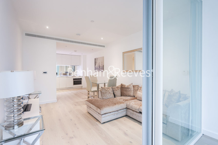 1 bedroom flat to rent in Wandsworth Road, Nine Elms, SW8-image 11