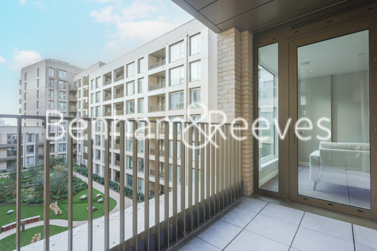 Studio flat to rent in Phoenix Court, Gasholder Place, SE11-image 6
