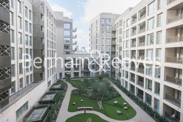 Studio flat to rent in Phoenix Court, Gasholder Place, SE11-image 7