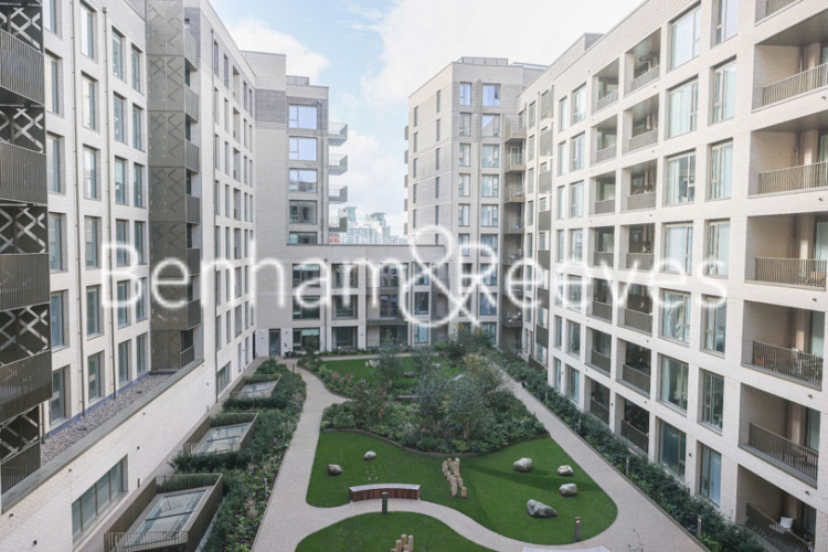 Studio flat to rent in Gasholder Place, Nine Elms, SE11-image 7