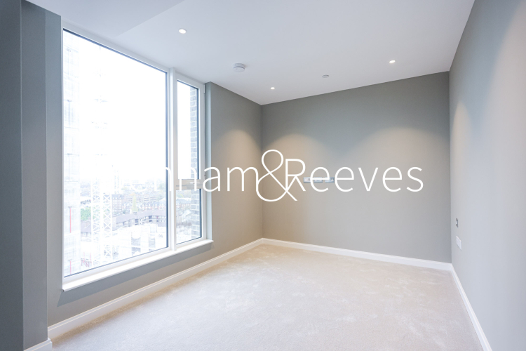 1  bedroom flat to rent in Gasholder Place, Nine Elms, SE11-image 3
