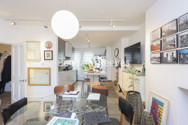 3 bedrooms flat to rent in Wandsworth Road, Nine Elms, SW8-image 8