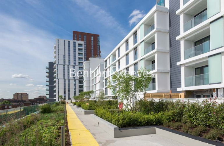 1  bedroom flat to rent in Wandsworth Road, Nine Elms, SW8-image 24