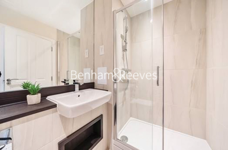2 bedrooms house to rent in Pear Mews, Tooting, SW17-image 5