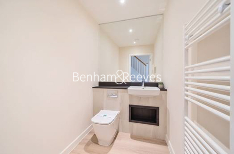 2  bedrooms house to rent in Pear Mews, Tooting, SW17-image 12