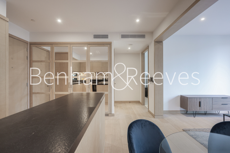 1 bedroom flat to rent in Legacy Building, Viaduct Gardens, SW11-image 13