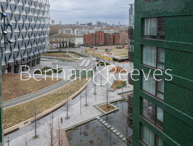 1  bedroom flat to rent in Legacy Building, Viaduct Gardens, SW11-image 14