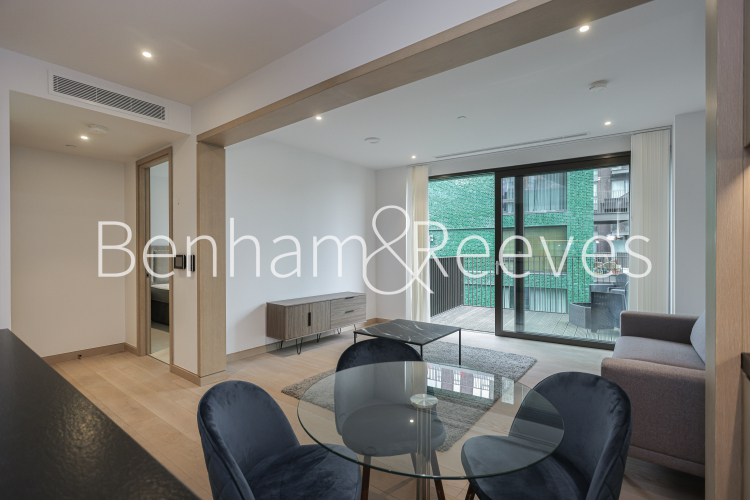 1  bedroom flat to rent in Legacy Building, Viaduct Gardens, SW11-image 19
