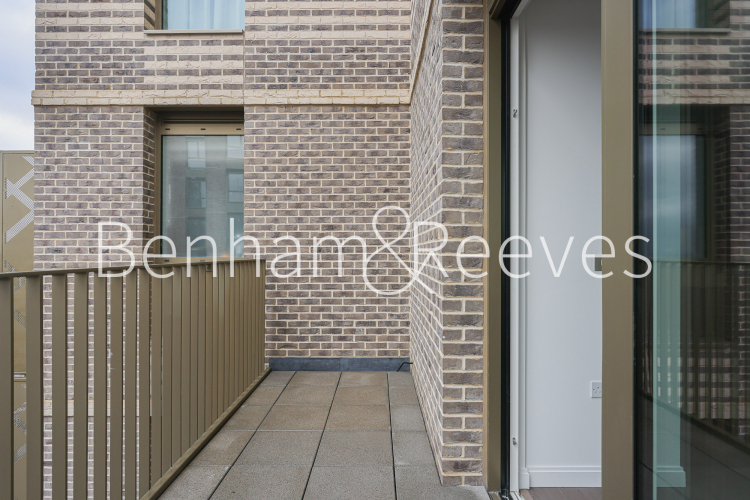 2  bedrooms flat to rent in Phoenix Court, Oval, SE11-image 6