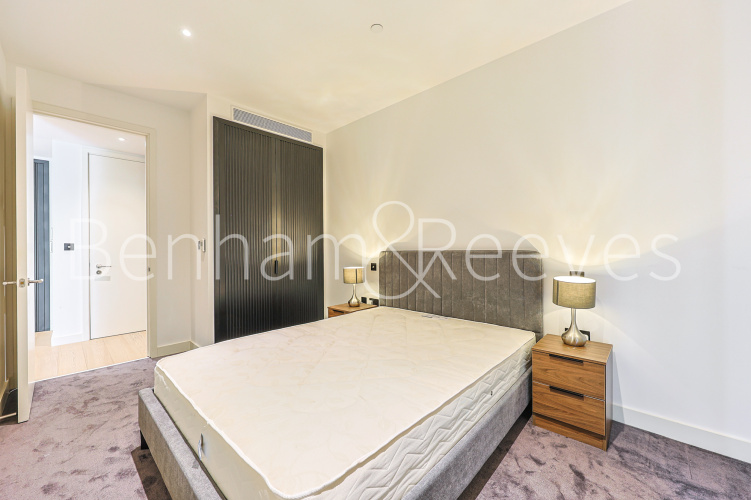 1  bedroom flat to rent in The Modern, Viaduct Gardens, SW11-image 14