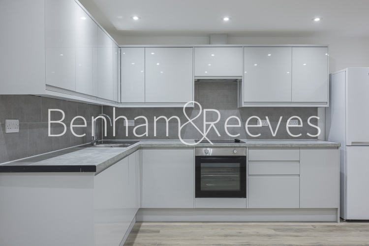 2  bedrooms flat to rent in Wandsworth Road, Nine Elms, SW8-image 7