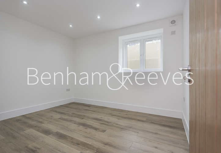 2  bedrooms flat to rent in Wandsworth Road, Nine Elms, SW8-image 12