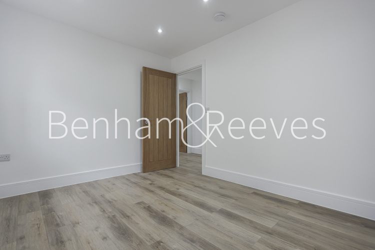 2  bedrooms flat to rent in Wandsworth Road, Nine Elms, SW8-image 16
