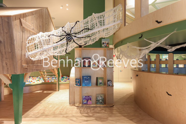 3  bedrooms flat to rent in Thames City, Vauxhall, SW8-image 22