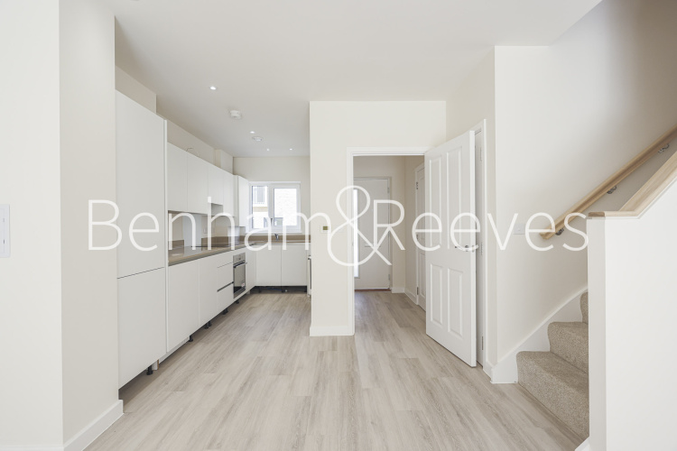 3  bedrooms house to rent in Cherry Mews, Tooting, SW17-image 8