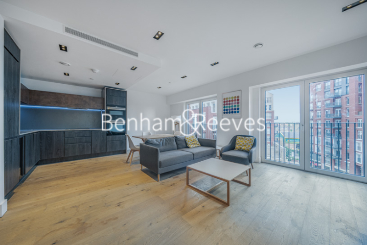 2  bedrooms flat to rent in Keybridge Capital, Exchange Gardens, SW8-image 1