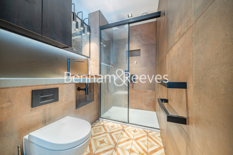 2  bedrooms flat to rent in Keybridge Capital, Exchange Gardens, SW8-image 4