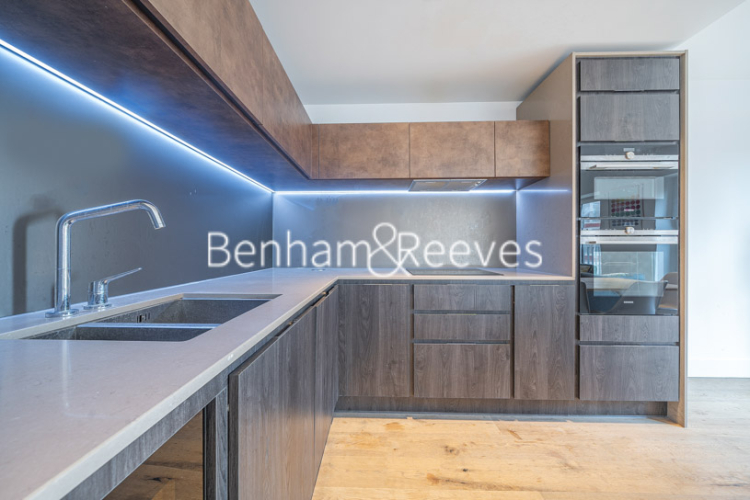 2  bedrooms flat to rent in Keybridge Capital, Exchange Gardens, SW8-image 7