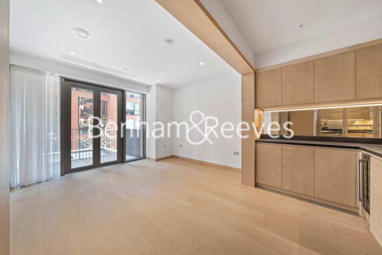 2  bedrooms flat to rent in Legacy Building, Viaduct Gardens, SW11-image 1