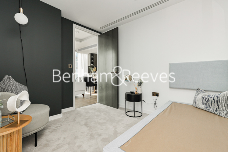 3  bedrooms flat to rent in One Thames City, Carnation way, SW8-image 17