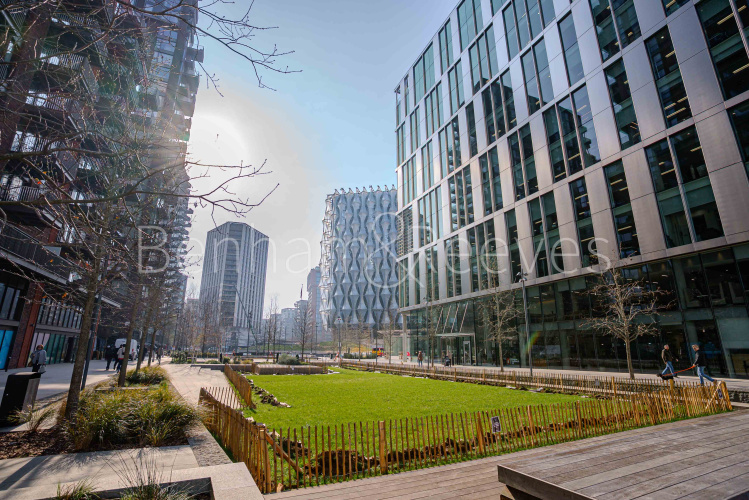 2  bedrooms flat to rent in The Modern, Viaduct Gardens, SW11-image 15