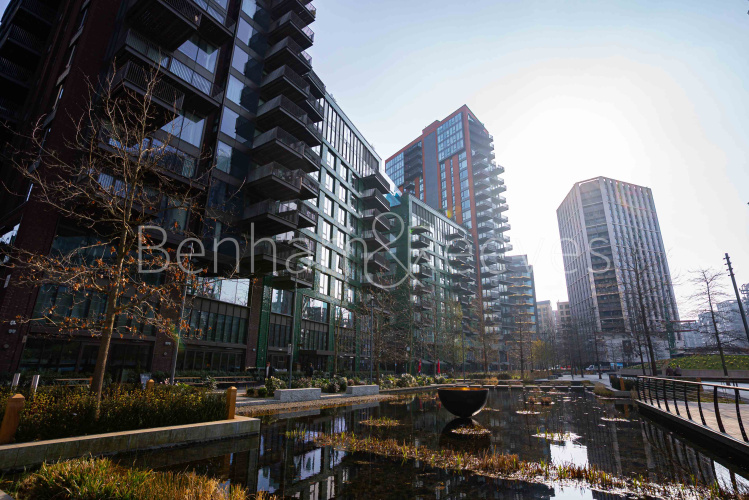 2  bedrooms flat to rent in The Modern, Viaduct Gardens, SW11-image 22