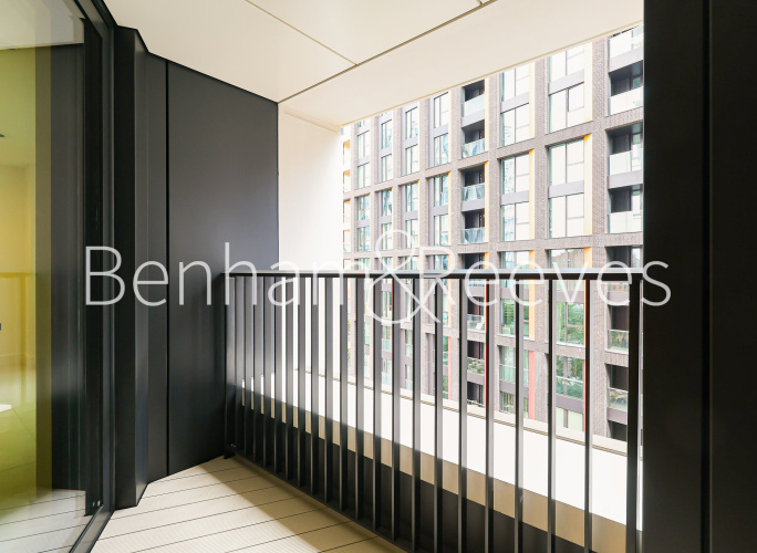 Studio flat to rent in Linear Place, Nine Elms, SW11-image 5