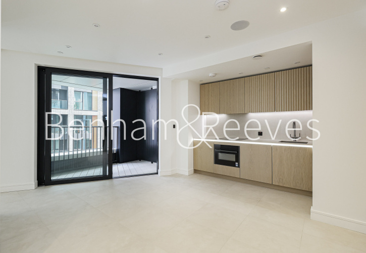 Studio flat to rent in Linear Place, Nine Elms, SW11-image 7