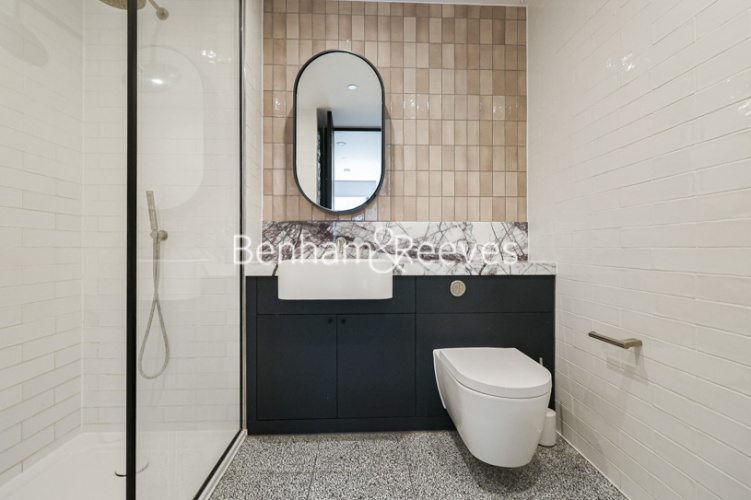 Studio flat to rent in The Modern, Nine Elms, SW11-image 4