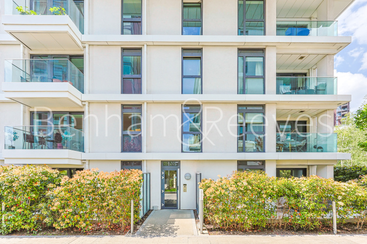 1  bedroom flat to rent in Lowe House, Nine Elms, SW8 2FT-image 6