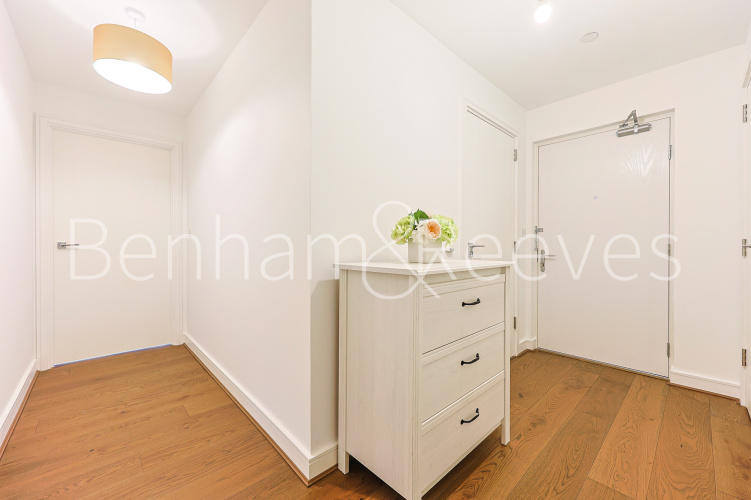 1  bedroom flat to rent in Lowe House, Nine Elms, SW8 2FT-image 9