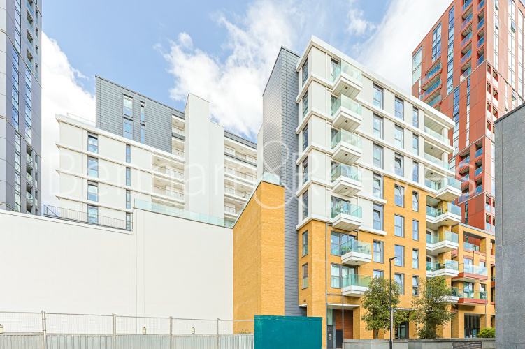 1  bedroom flat to rent in Lowe House, Nine Elms, SW8 2FT-image 16