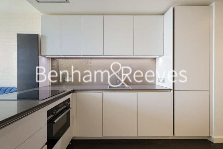 2  bedrooms flat to rent in Damac Tower, Vauxhall, SW8-image 2