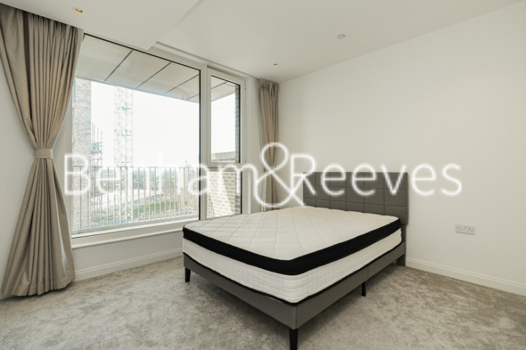 2  bedrooms flat to rent in Oval Village, Vauxhall, SE11-image 4