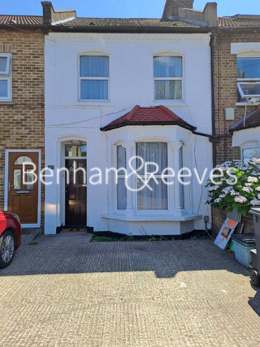 3  bedrooms flat to rent in Grant Road, Croydon, CR0-image 5