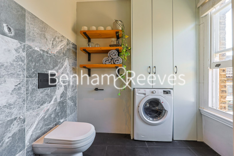 1  bedroom flat to rent in Morrish Road, Nine Elms, SW2-image 4