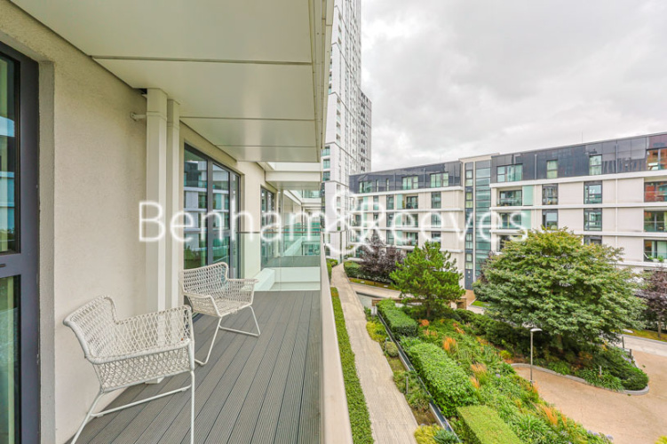 2  bedrooms flat to rent in Wandsworth Road, Nine Elms, SW8-image 12