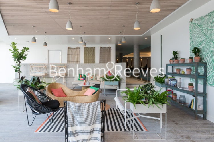 1  bedroom flat to rent in Pearce House,  Battersea, SW11-image 12