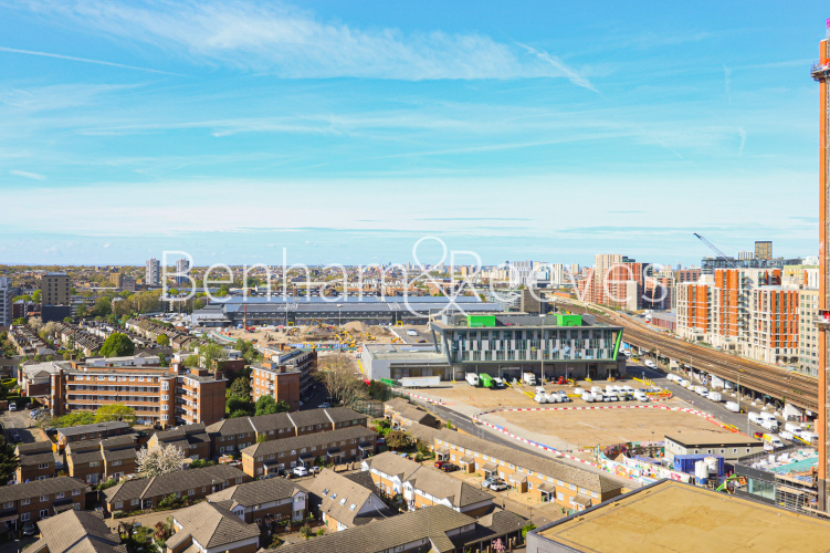 2  bedrooms flat to rent in Pinto Tower, Nine Elms, SW8-image 19