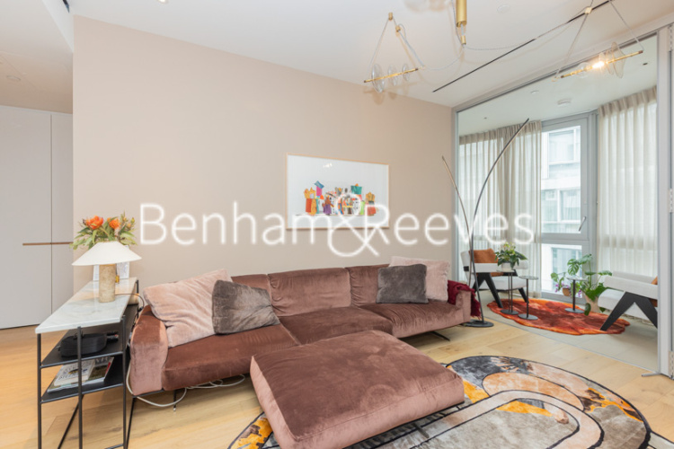 2  bedrooms flat to rent in Prospect Way, Wilshire House, SW11-image 1