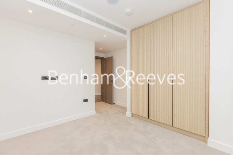 2  bedrooms flat to rent in Linear Place, Nine Elms, SW11-image 3
