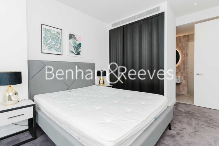 2  bedrooms flat to rent in Legacy Building, Nine Elms, SW11-image 12
