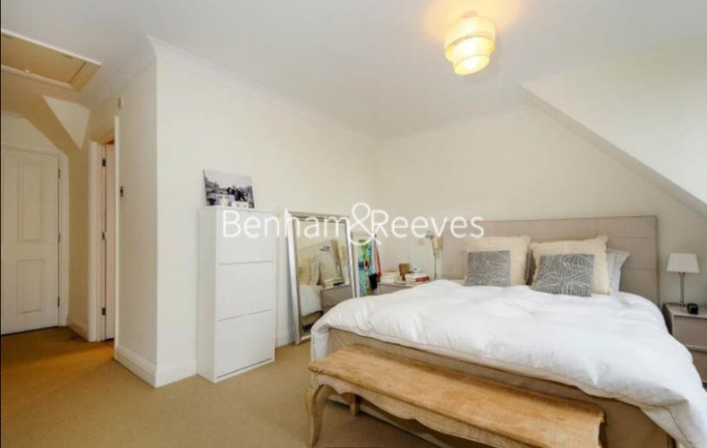 3 bedrooms flat to rent in Streatley Place, Hampstead, NW3-image 9