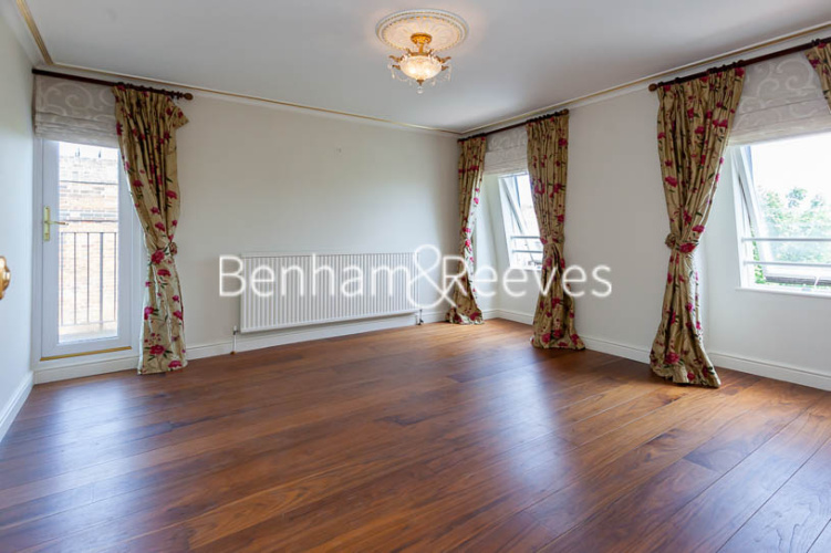 2  bedrooms flat to rent in Netherhall Gardens, Hampstead, NW3-image 1
